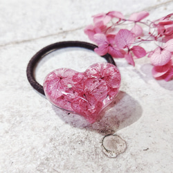 大人♡重なる花びら✤紫陽花のヘアゴム(カシスピンク) 1枚目の画像