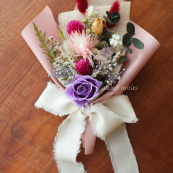 エレーヌ　プリザーブドフラワーとドライフラワーの花束（S)サイズ　韓国風ラッピングで華やかに。贈り物に 8枚目の画像