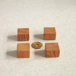 ●屋久杉　木製　キューブ　マグネット　4個セット　磁石　K131 3枚目の画像