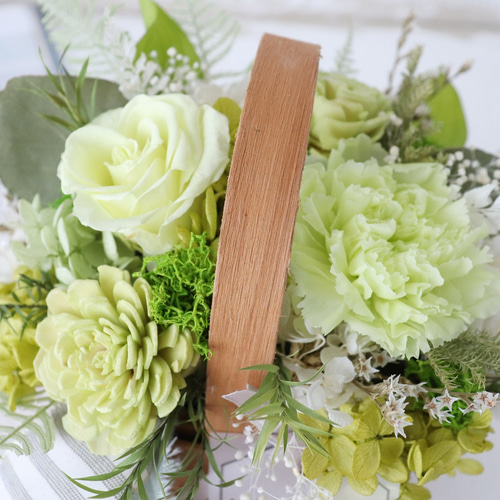 フラワーアレンジメント ～apple green～ プリザーブドフラワー