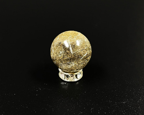 キャッツアイルチル 8ミリ 猫目金針水晶 粒売り 貫通穴あり ギラギラ お守り キャッツアイルチル 8ミリ 猫目金針水晶 粒売り 貫通穴あり