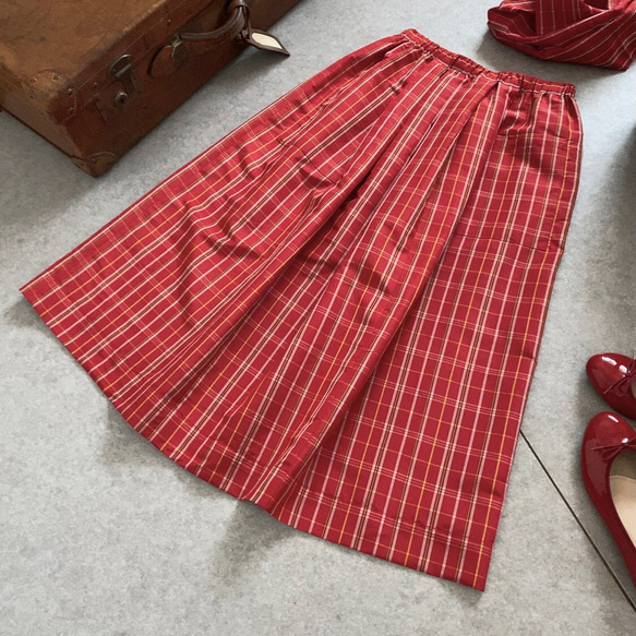 大島紬格子柄　着物リメイクレトロかわいいスカート&ストールセット　赤(チェック　マドラスチェック) 4枚目の画像