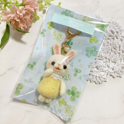 羊毛フェルト　うさぎちゃん　レトロアニマル 羊毛フェルトキット 『レトロアニマル ピンクのうさぎ H441-615