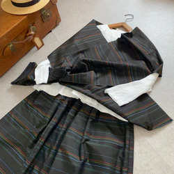 大島紬縞柄　着物リメイクレトロかわいいスカート&ストールのセット(ボーダー) 3枚目の画像