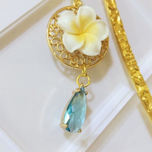 No.152 プルメリアとブルーストーンのブックマーカー ブックマーク