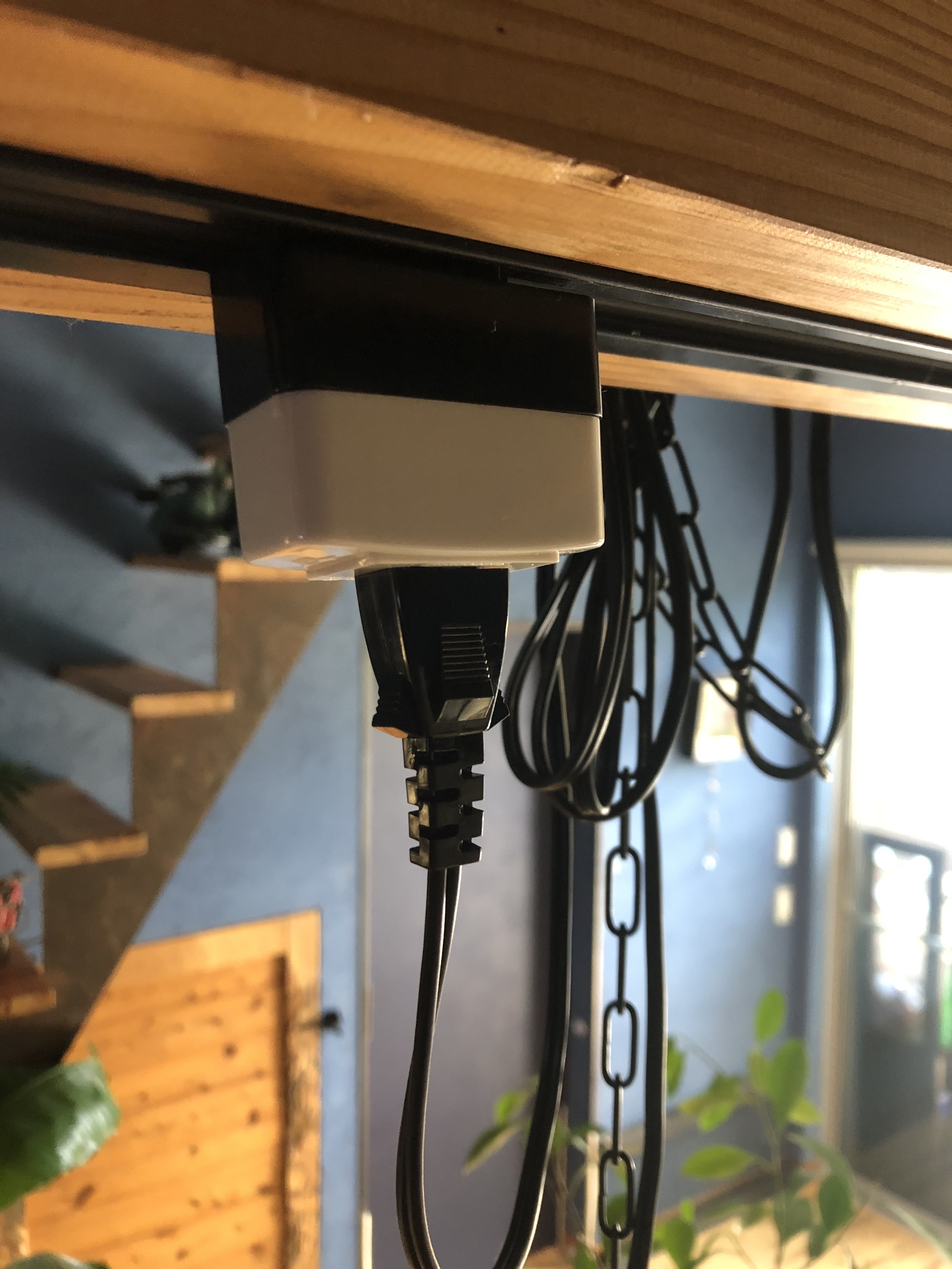 ☆ステンドグラス☆三角形のペンダントライト[マーブル]