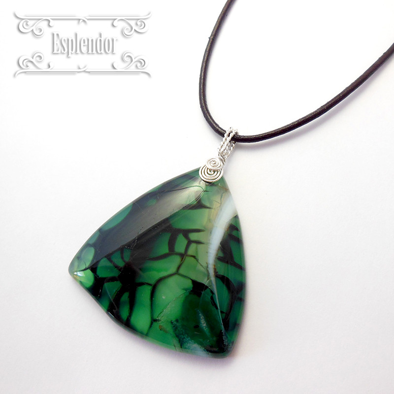 [Beautiful agate] 龍神の力 ドラゴンアゲート・本皮紐ペンダント J