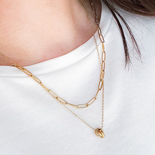 金属アレルギー対応！小さなトリニティのネックレス 重ね着けセット