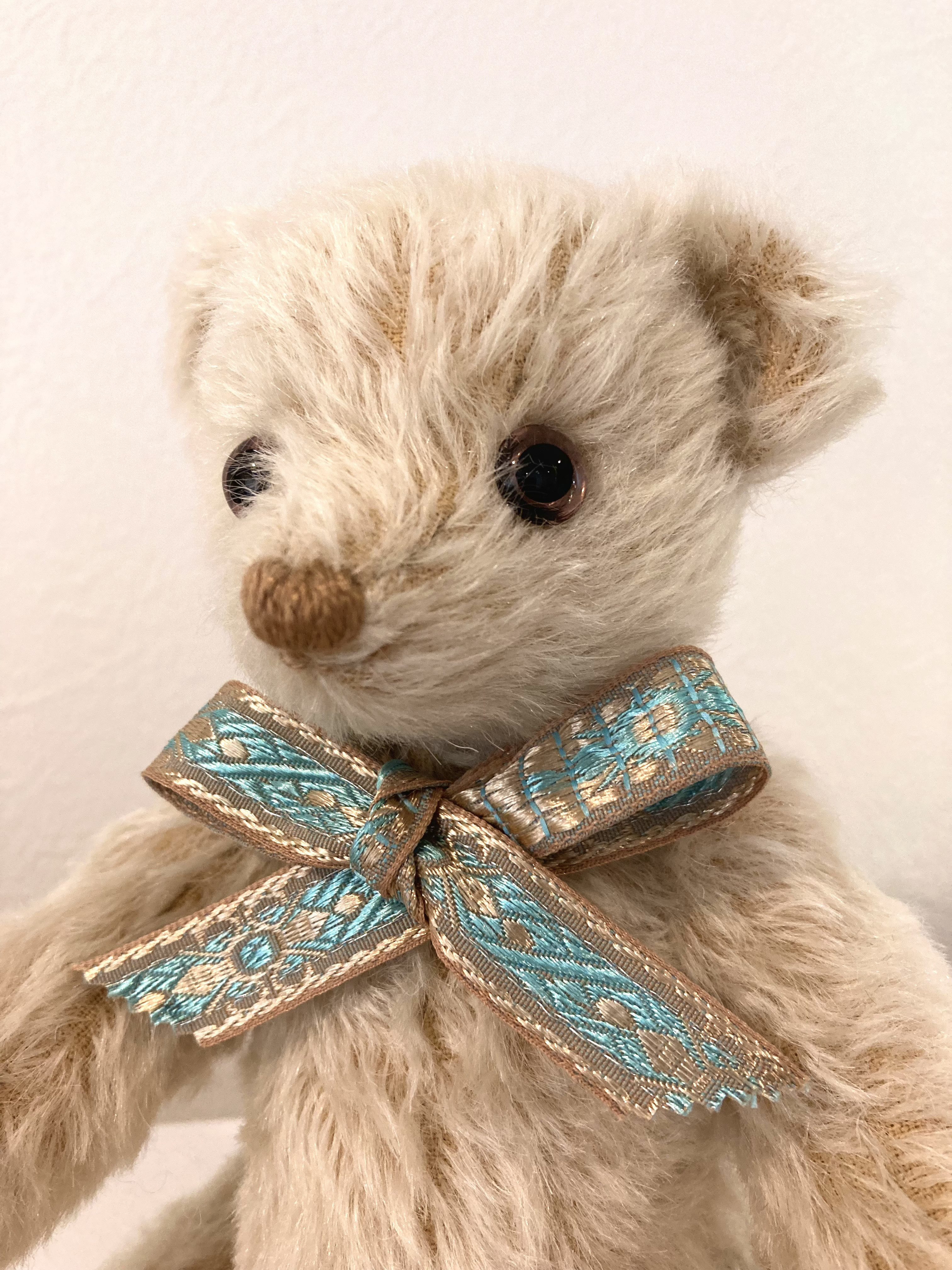 ボーンホワイトのテディベア　〜24cm〜