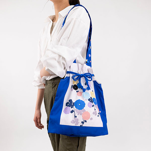 錢包手提包～菊花群青～帶角撐板的有機棉 由京都染色工廠製造 第1張的照片