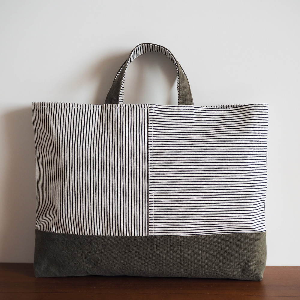 ヒッコリーデニムとざっくり帆布のファミリートート　ー通園通学から大人の普段づかいにもー