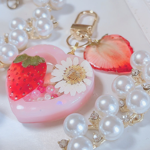 ハートシェイカー シャカシャカキーホルダー 押しフルーツ いちご