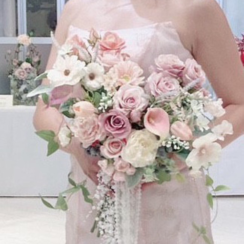 くすみピンクのハートブーケ ブートニア付き アーティフィシャル