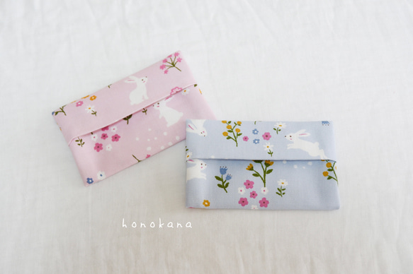 子供用ミニポケットティッシュケース 花柄 いちご柄 ２個セット ハンドメイド 2枚セット】うさぎと花柄ミニポケットティッシュケース その他入園