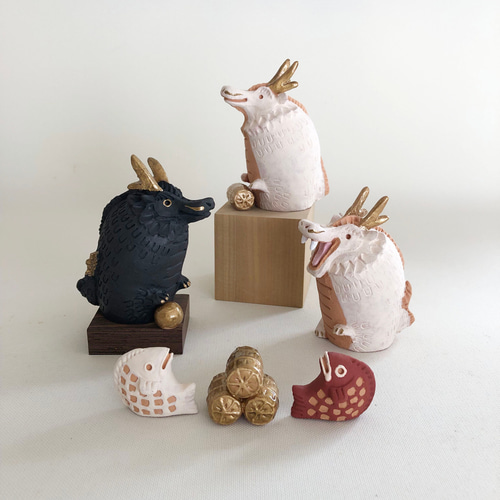 辰の置物（陶器） mrcjie2023292.jpg