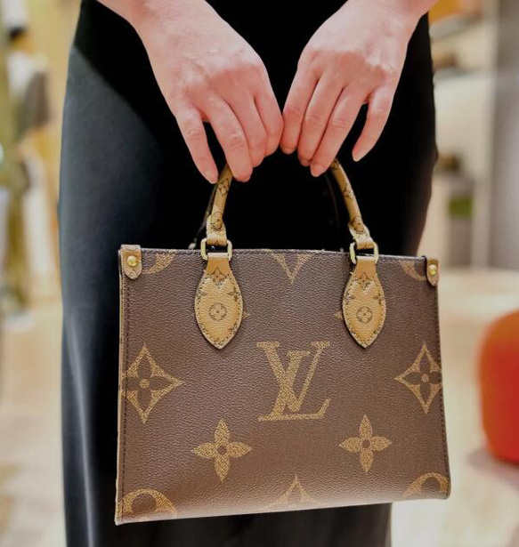 LOUIS VUITTON ルイ ヴィトン LV オンザゴー ショルダーバッグ 匡弘