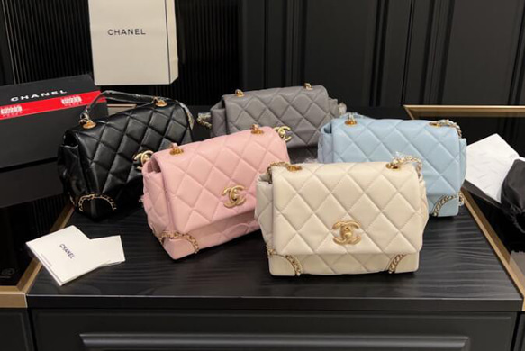 【おしゃれなデザイン♪】CHANEL ショルダーバッグ 23新作 Chanel シャネル ショルダーバッグ ショルダーバッグ