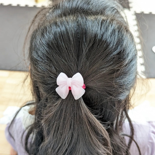 レジンヘアゴム ヘアクリップ　大ぶり　ピンク　バラ　可愛い レジンヘアゴム ヘアクリップ 大ぶり ピンク バラ 可愛い