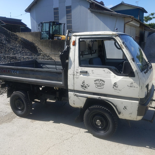 レトロ　旧車　昭和　ダンプ　ミニキャブ