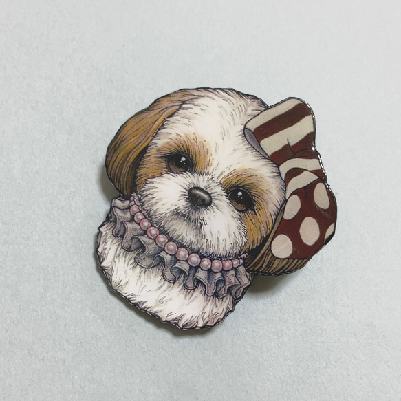 シーズー  ブローチ　オリジナル イラスト 犬 いぬ わんちゃん　ドット リボン　茶 2枚目の画像