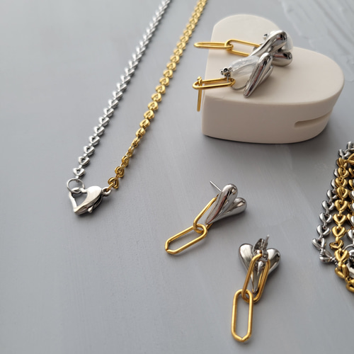 特集掲載】ミックスカラー/ハートのネックレスとイヤリングセット