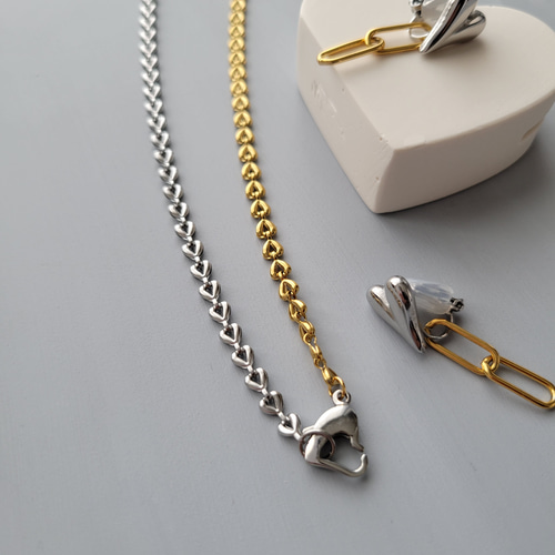 特集掲載】ミックスカラー/ハートのネックレスとイヤリングセット