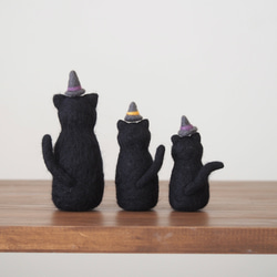 3way黒猫3brothers羊毛フェルト/ハロウィン＆Xmas帽子つき(受注制作) 7枚目の画像