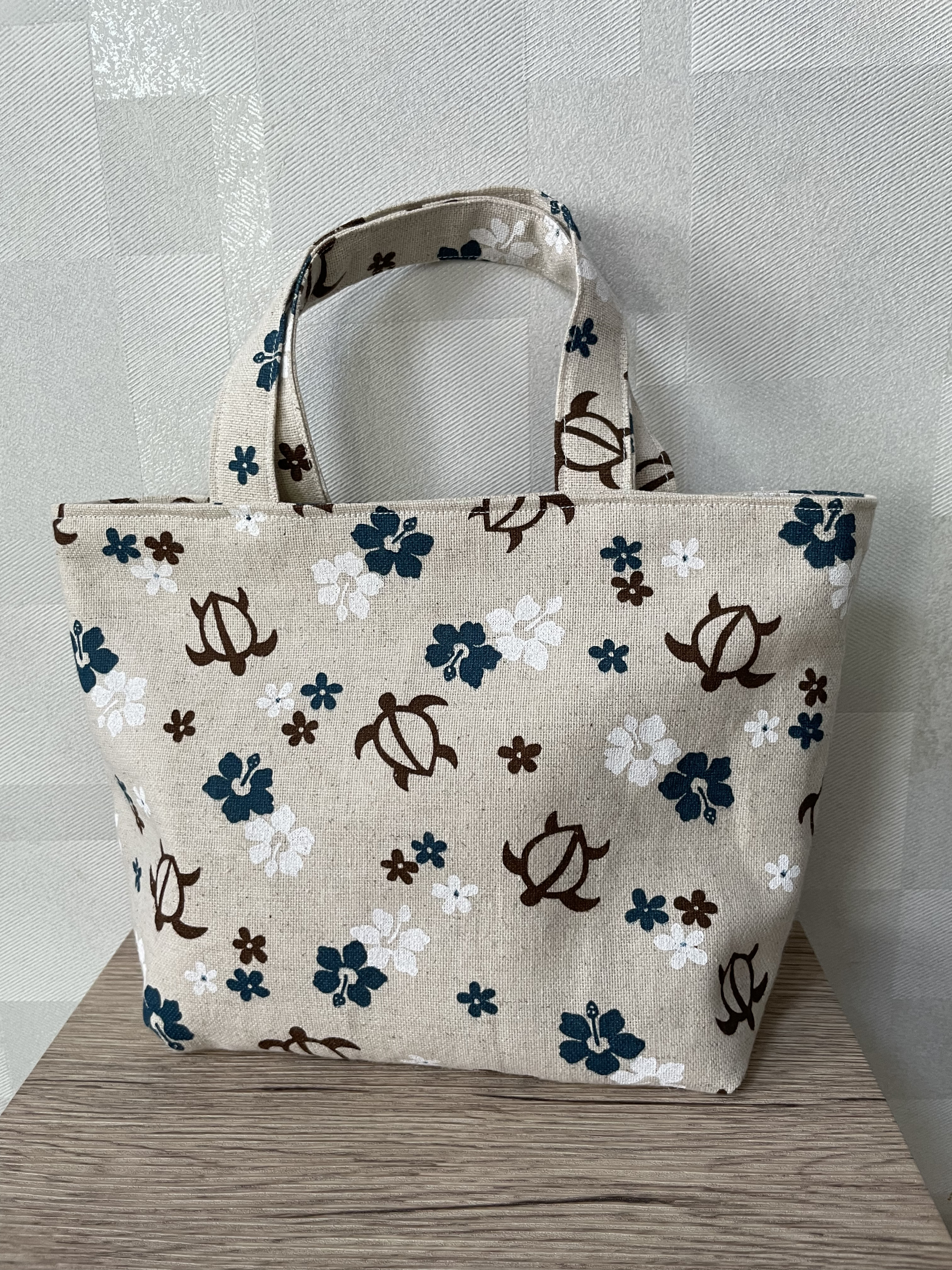 Miyu　ボビーダラス 超美品 お猿さん 手作り一点もの エコバッグ付 楽天市場】エコバッグ 折りたたみ コンパクト PETER RABBIT