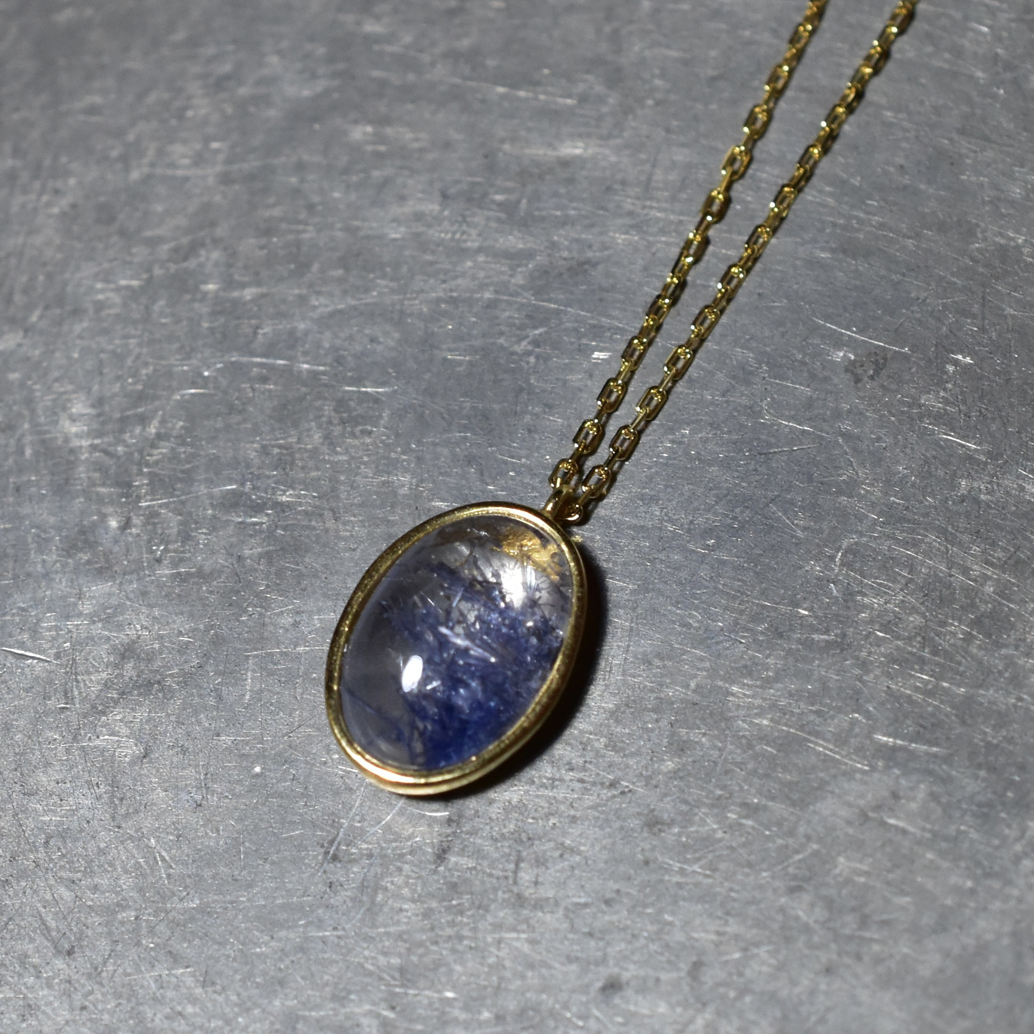 Dumortierite in quartz