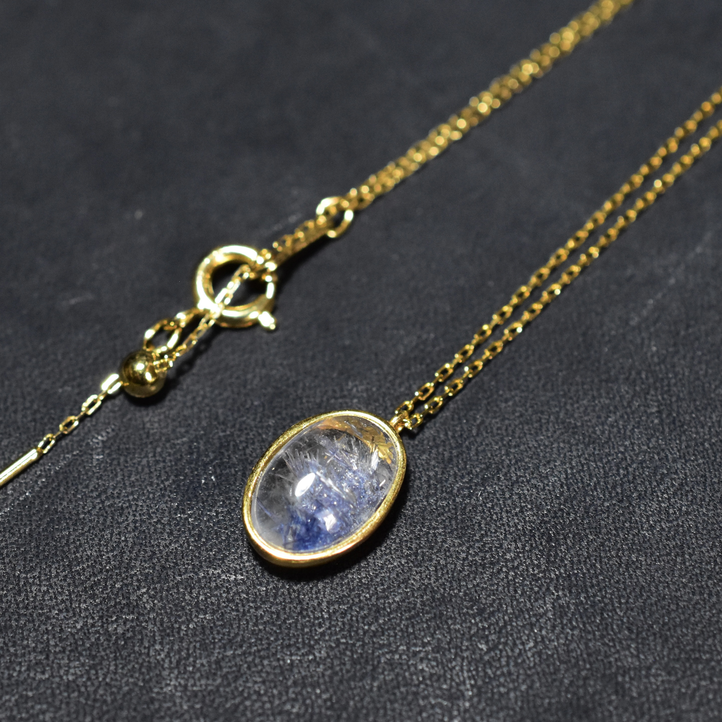 Dumortierite in quartz