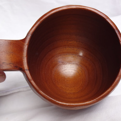 茶色い真桑の一木彫りコーヒーカップ　 5枚目の画像