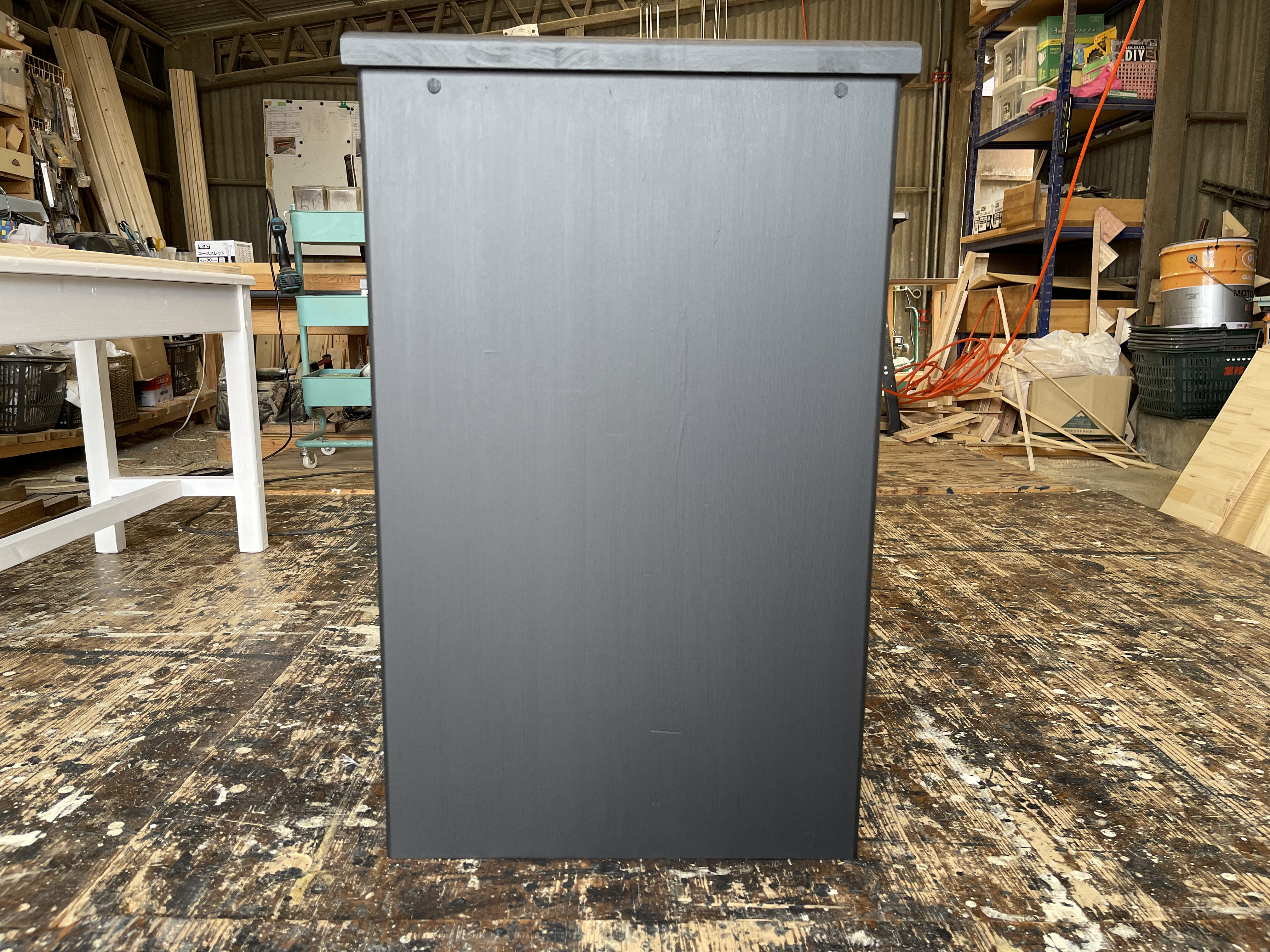 hotaru  キャビネット　リビング　ブラック　可動棚　アクリル窓　扉　引出し　収納　天然木　無垢材　オーダー可