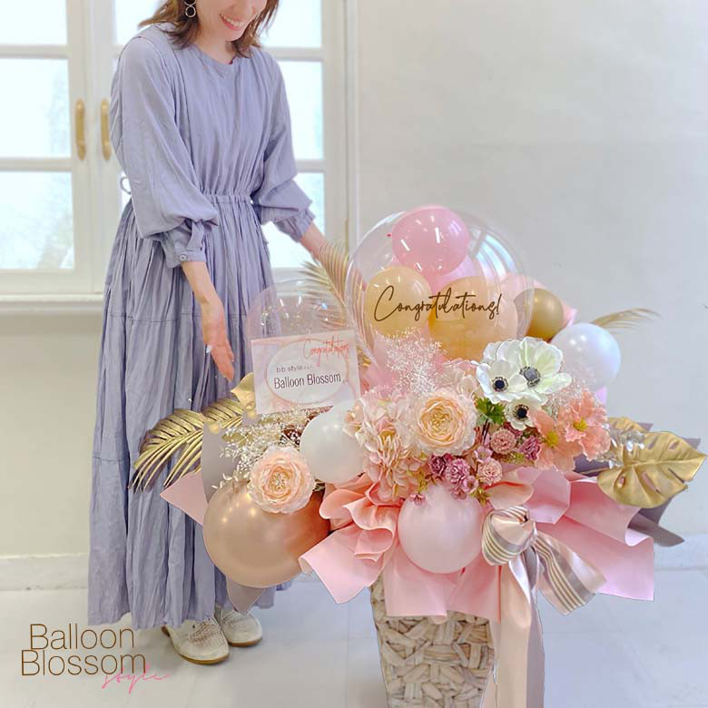 開店祝い＊開業祝いに最適！ ＼造花商品／ ひときわオシャレで目立つバルーンと豪華なお花の組み合わせ（コーラルピンク）