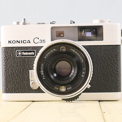 フィルムカメラ Konica C35 FlashMatic Amazon | フィルムカメラ 人気 女子 KONICA C35 Flashmatic