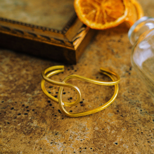再入荷】Creema限定 個性的 真鍮バングル アンティークゴールド