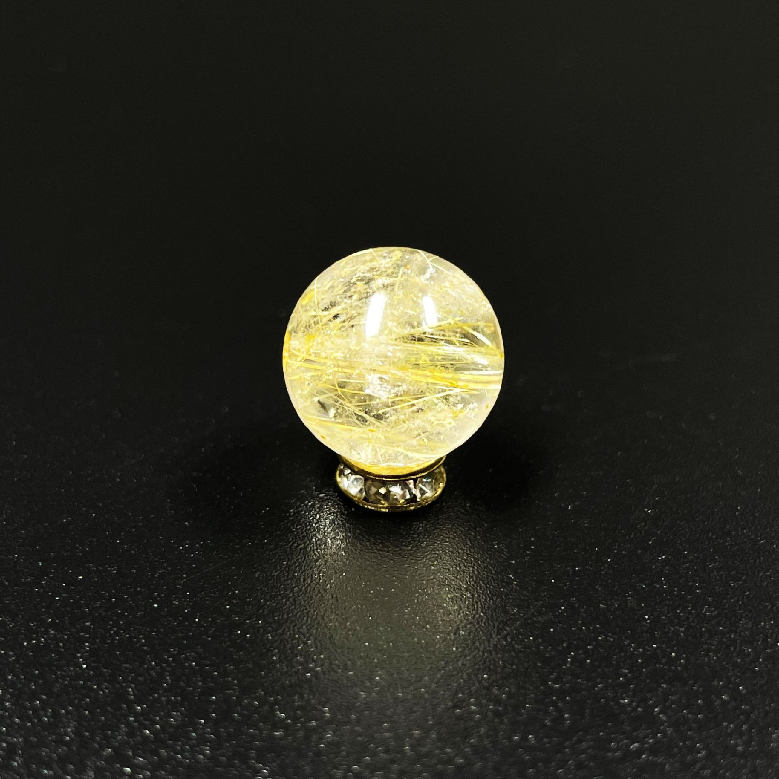 1000円均一セール】11．5ミリ 一点物 1粒売り ゴールドルチル