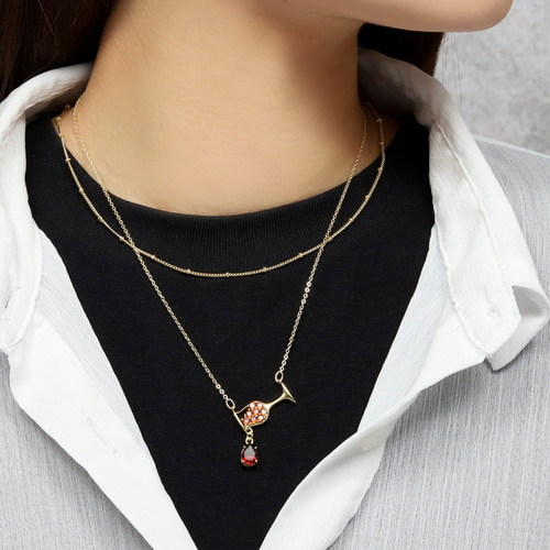 再販10超】ぶどう酒の雫ネックレス《モザンビークガーネット》ゴールド  