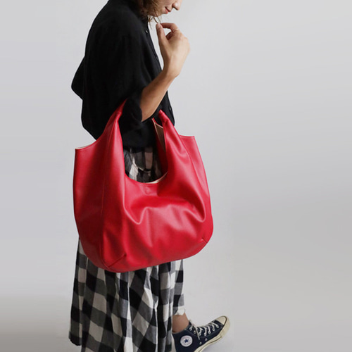 レザー風赤トートバッグ TOD'S - TODS トッズ レッド 赤 レザー ハンドバッグ トート A4