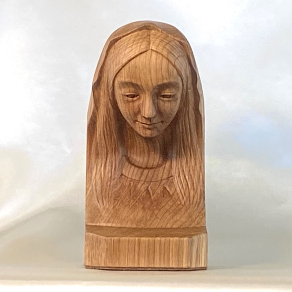 終末の護りの聖母マリア（手彫り 桂材） 