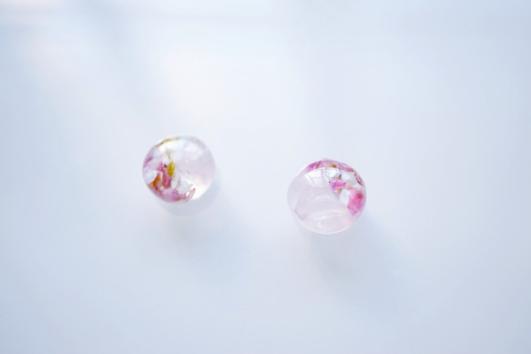 -Koi Shizuku- 天然石玫瑰石英耳釘/耳環 [hitoshizuku] 第2張的照片