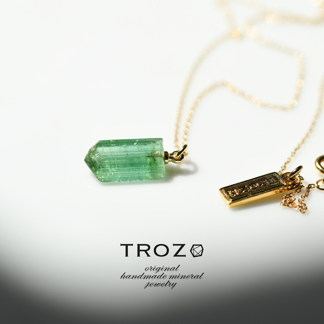 【045 Tourmalin Fest】 コンゴ産 トルマリン 鉱物原石 K18(18金)ネックレス 天然石 アクセサリ