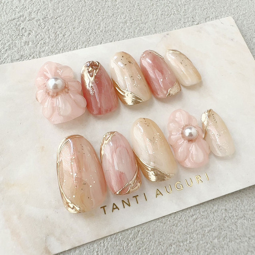 3D ぷっくりフラワー ピンク色 ネイルチップ ニュアンス ラウンド形