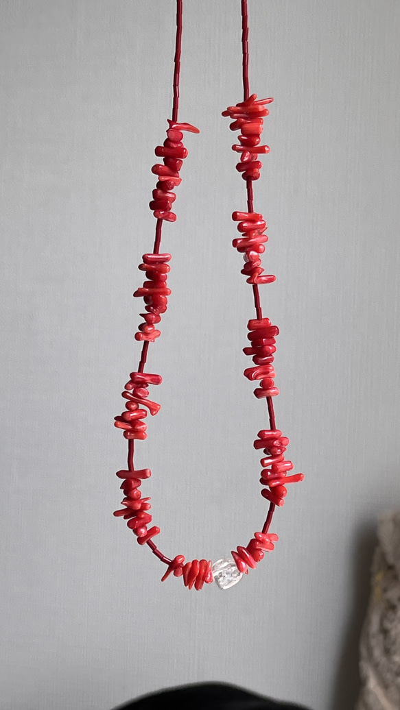 珊瑚赤♡ドロップ水晶♡ネックレス 2枚目の画像