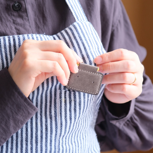 新品　midorikawa バッジ　delicate twoness バッジ二つ用◎色で楽しむソムリエバッジとサケディプロマバッジの台布