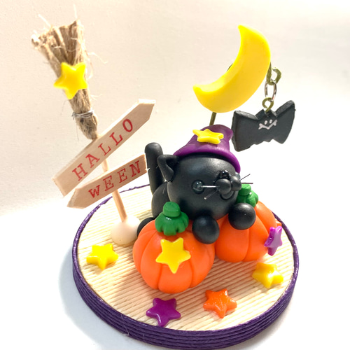 ☆ハロウィンかぼちゃと黒猫ちゃん(受注生産) 樹脂粘土 置物 コウモリ
