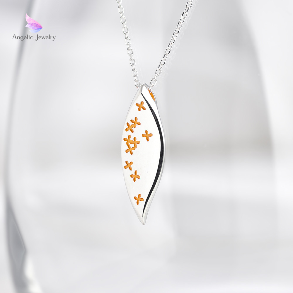 たゆたう季節 -金木犀ネックレス- 8,809円