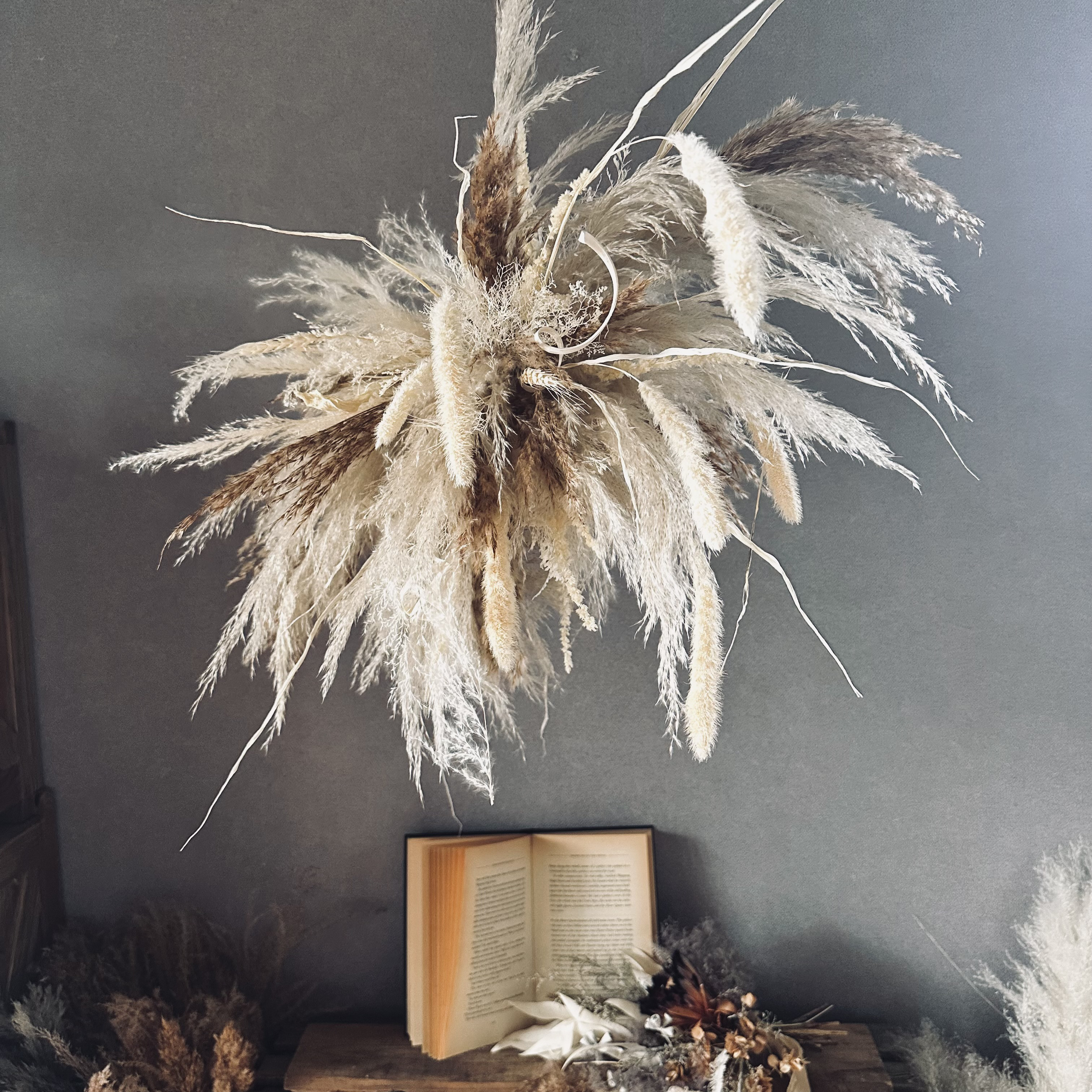 【ドライフラワー吊り下げ】秋のインテリアに ニュアンスカラーの吊り下げ