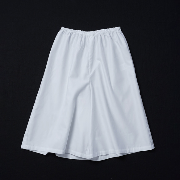[soco] 長度長，手感好！太光滑嬌小褲/白色 p009c-white1 第8張的照片