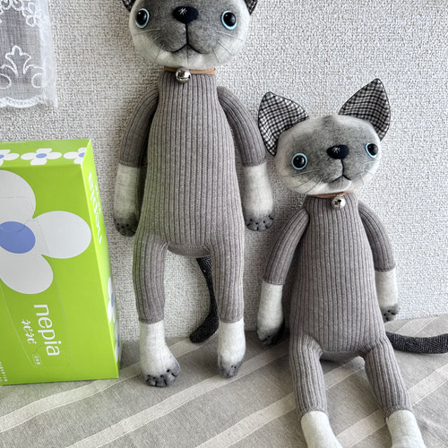 単品【白いシャムねこちゃん❗️】靴下ぬいぐるみ ぬいぐるみ