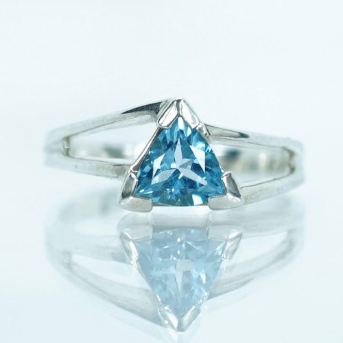 トパーズ宝石プレートリボンリング【青】　指輪　手作り　デザイン 作家 s925 トパーズ宝石プレートリボンリング【青】 指輪 手作り デザイン